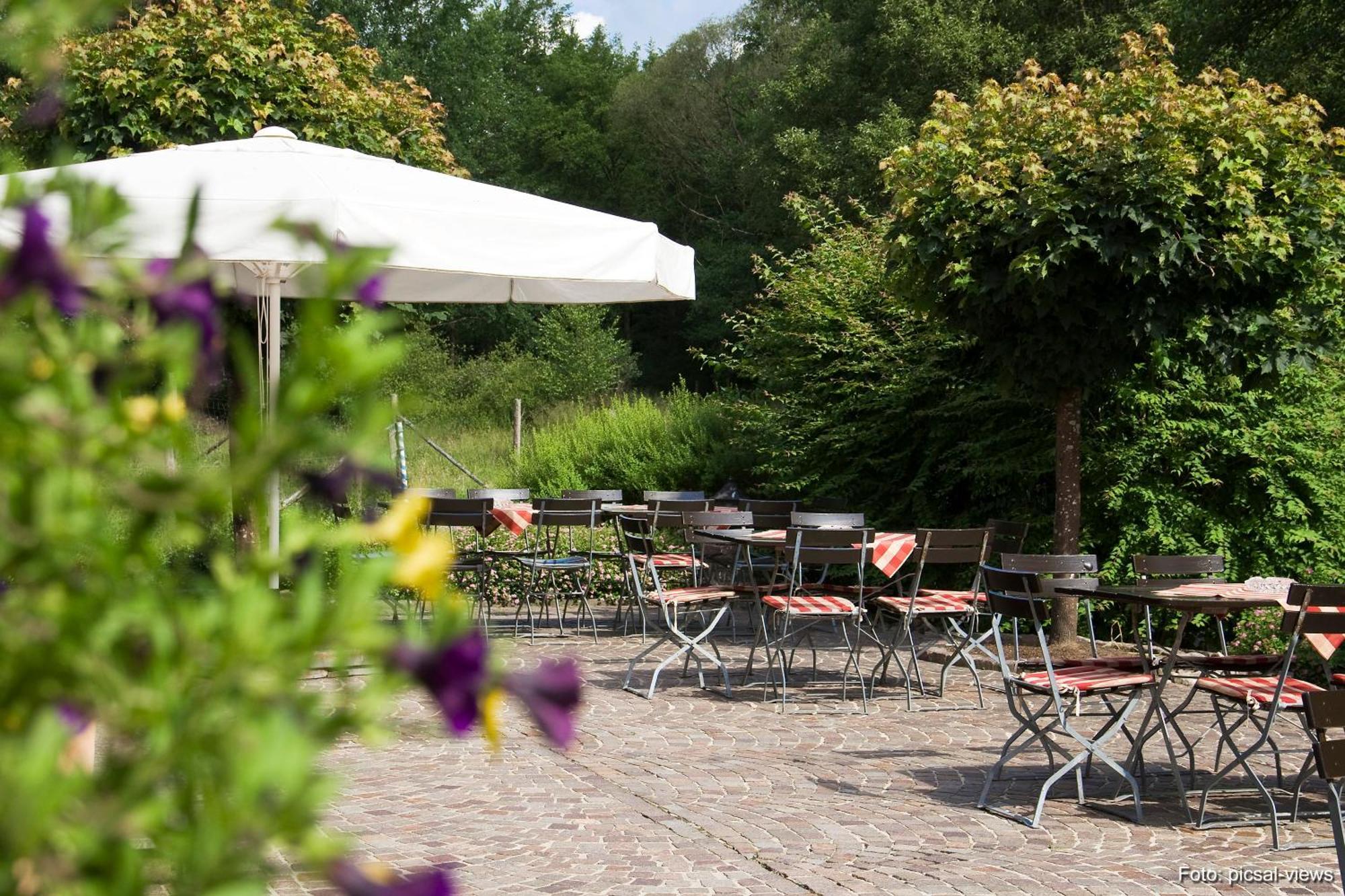 Gasthof & Landhotel Ohrnbachtal Weilbach Eksteriør billede