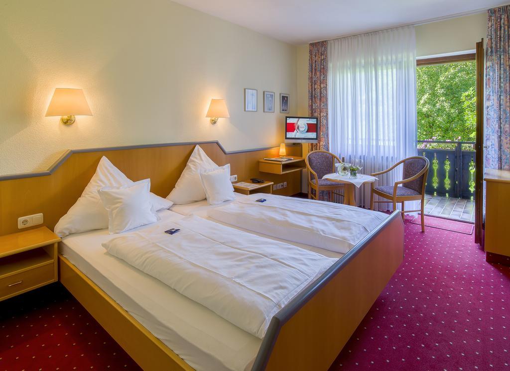 Gasthof & Landhotel Ohrnbachtal Weilbach Eksteriør billede